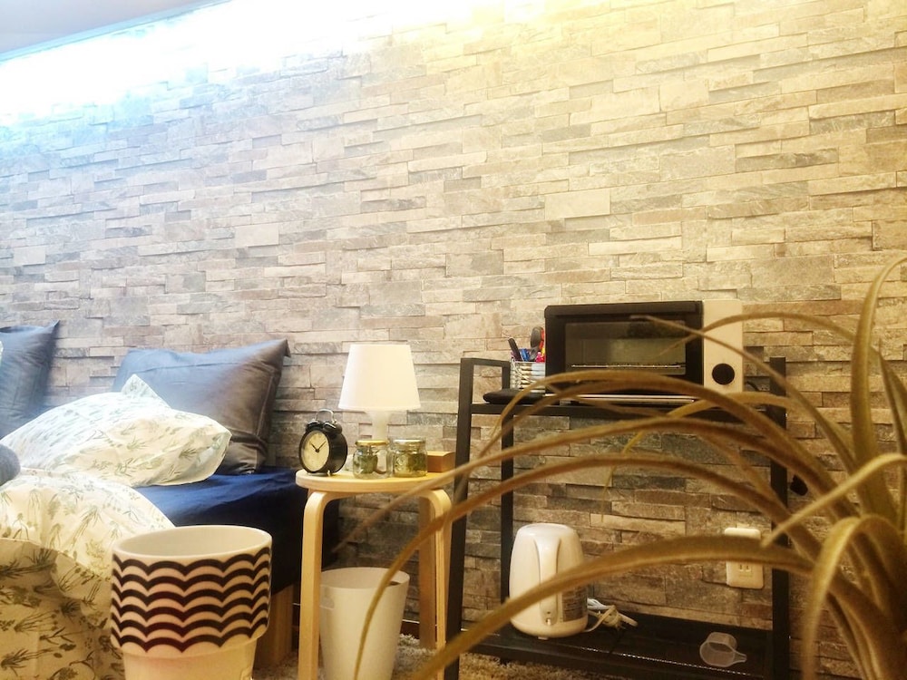 NID NAMBA AT RESIDENCE EAST 大阪