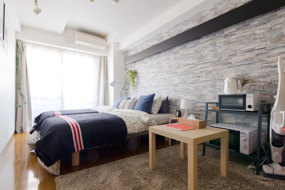 NID NAMBA AT RESIDENCE EAST 大阪