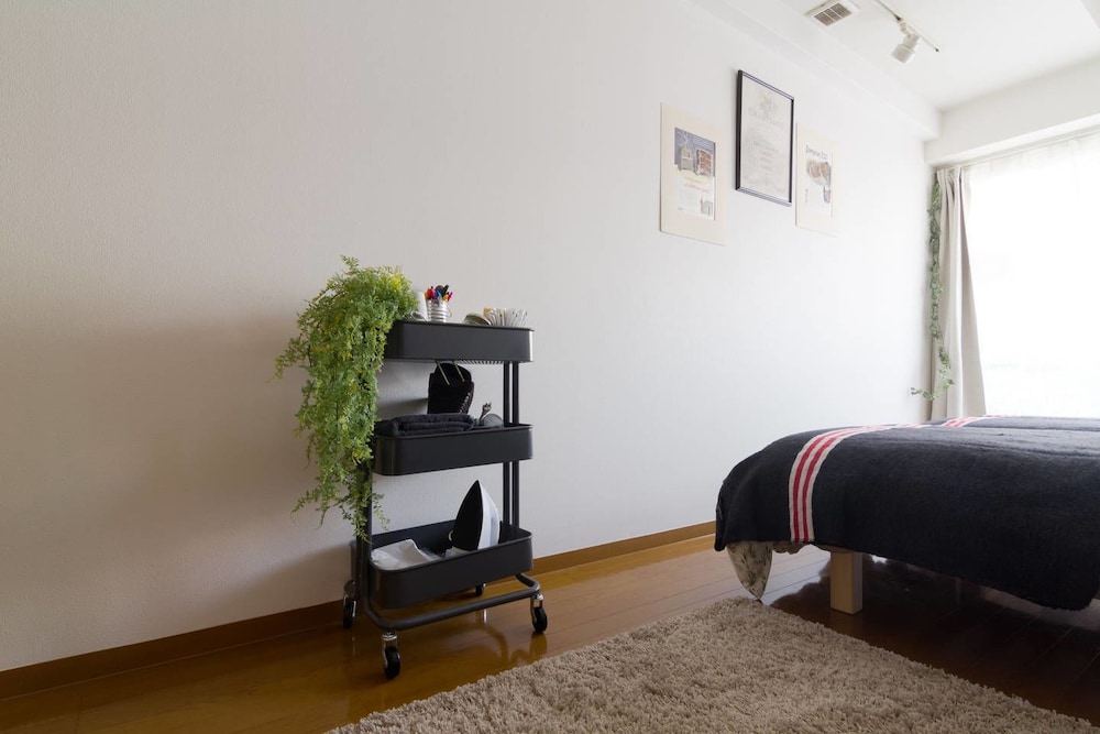 NID NAMBA AT RESIDENCE EAST 大阪