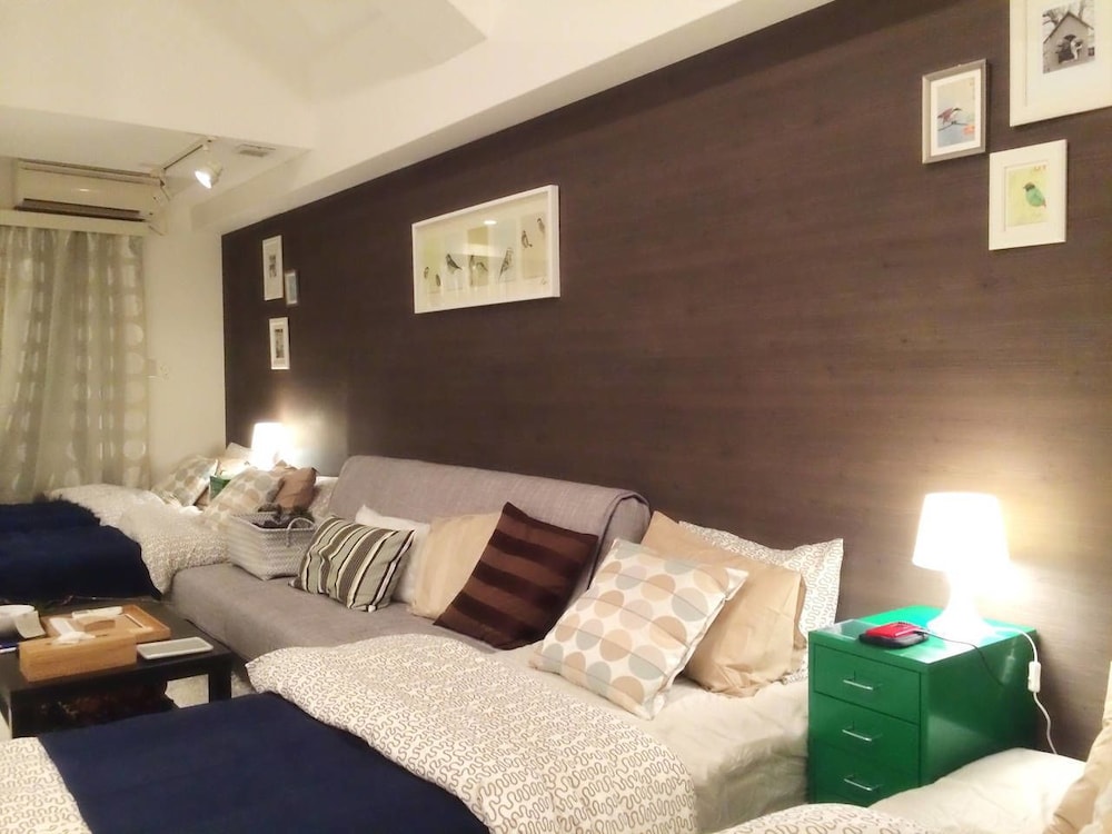NID NAMBA AT RESIDENCE EAST 大阪