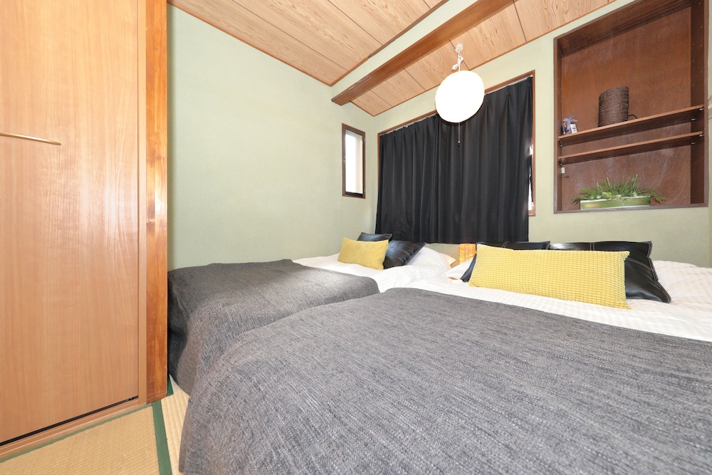 NAMBA EAST HOUSE01 大阪