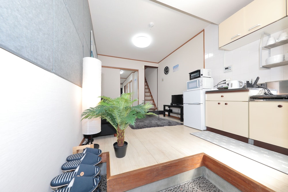 NAMBA EAST HOUSE01 大阪