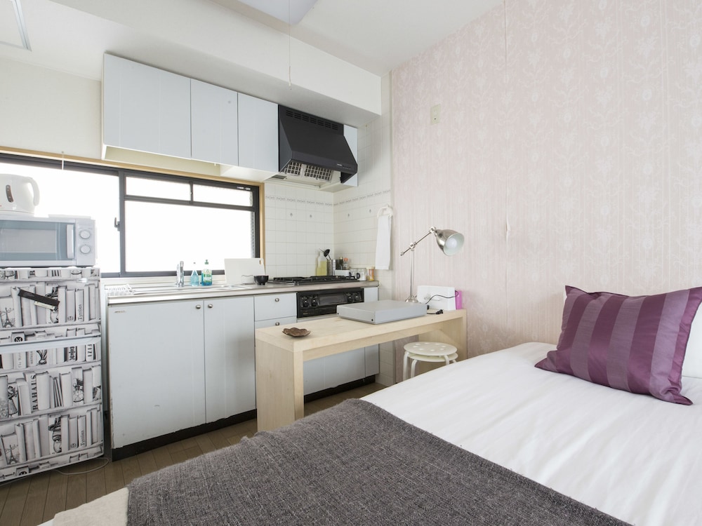 NID NAMBA AT ADEL HEIM 大阪