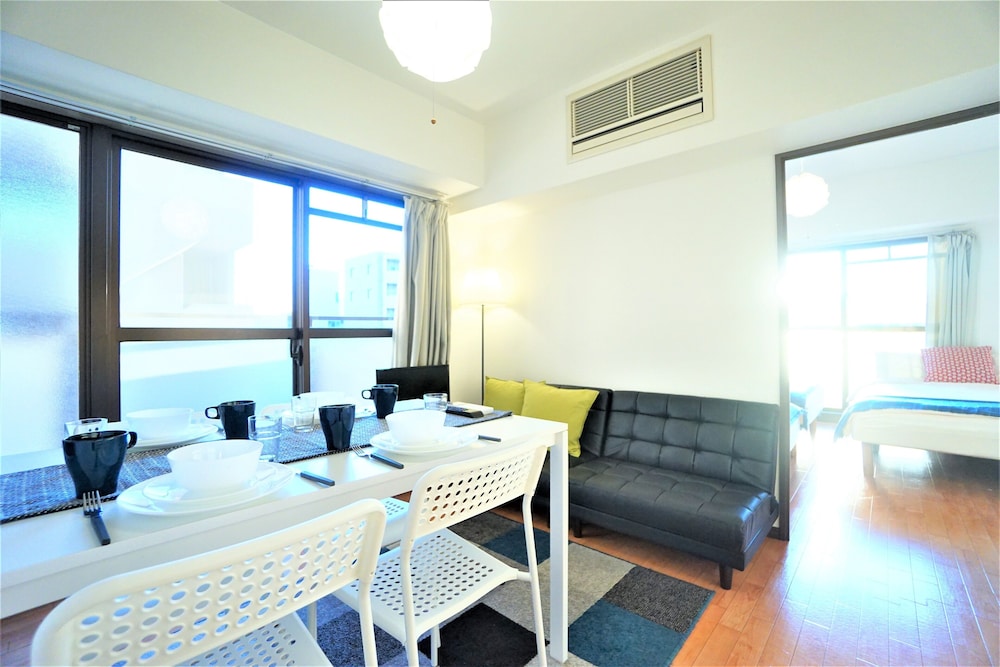 TERRY'S APARTMENT SHINSAIBASHI EAST I G10C 大阪