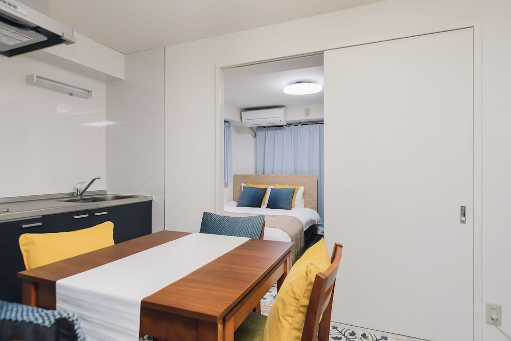 AFP SHIMANOUCHI J APARTMENT 大阪