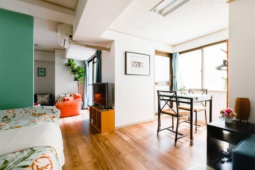 NAMBA STATION APT. 大阪