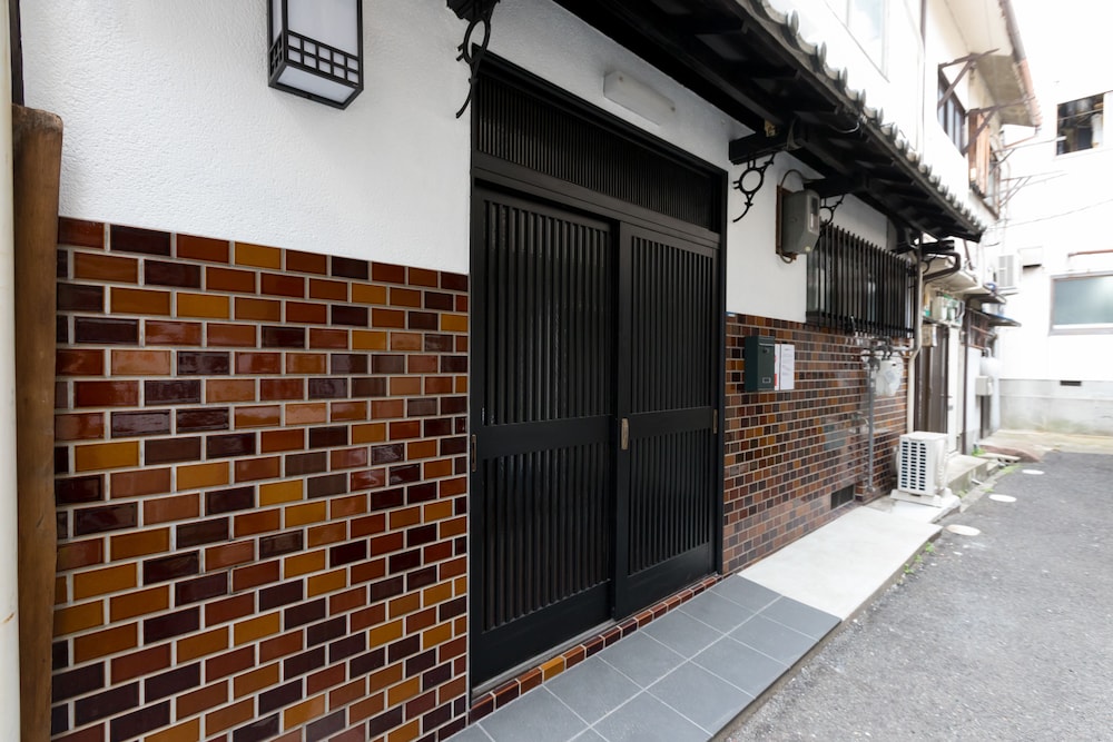 華潾荘 大阪