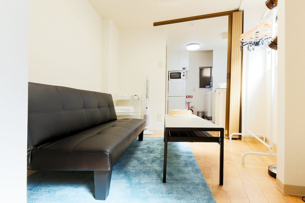 D HOUSE TERADACHO 大阪
