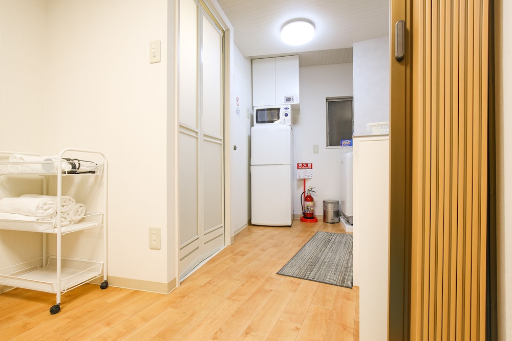 D HOUSE TERADACHO 大阪