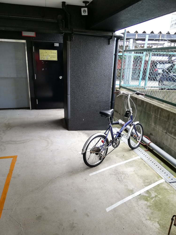 ダレモビル 8F 大阪