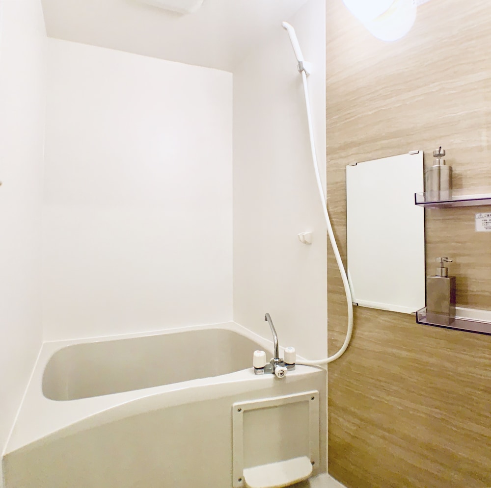 HANAZONOMINAMI APARTMENT 201 大阪