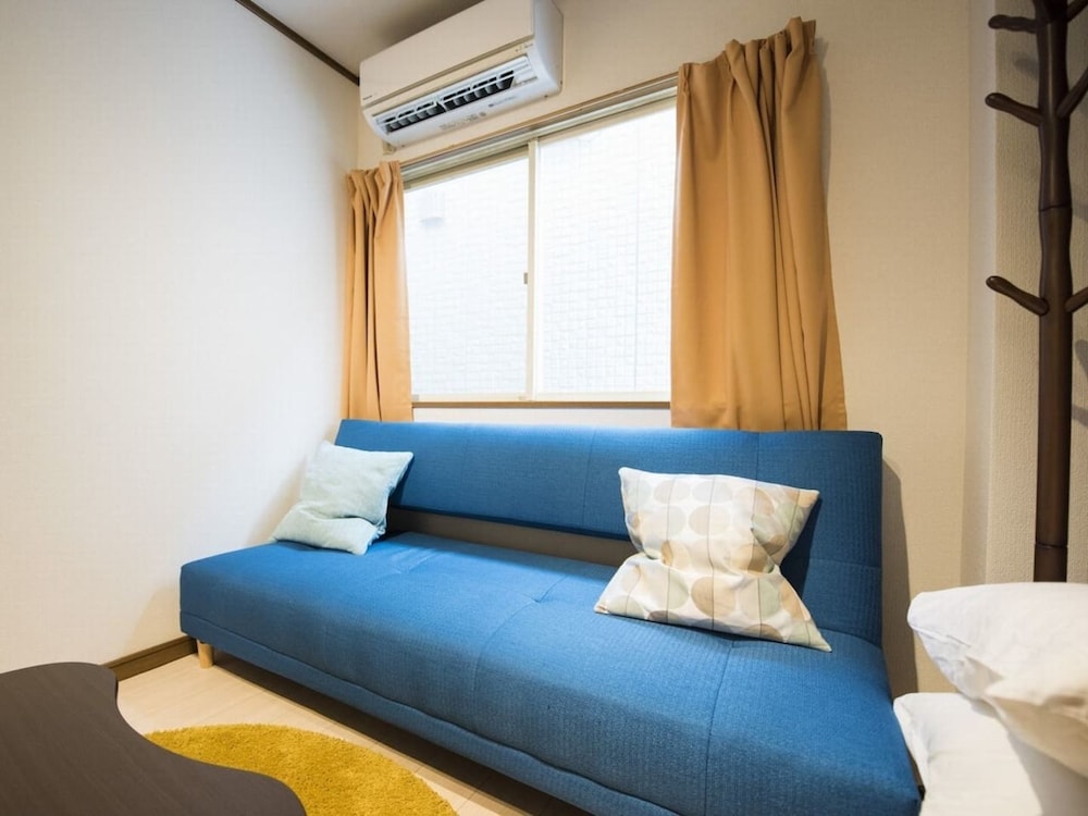 VERY HOUSE 日本橋 B 大阪