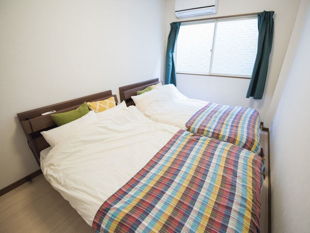 VERY HOUSE 日本橋 B 大阪