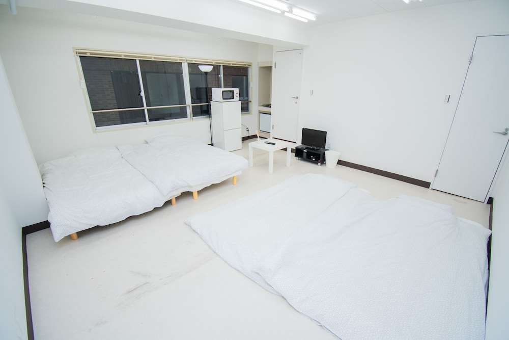 IMPERIAL SEMBA 508 大阪