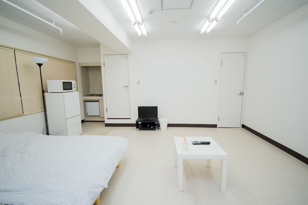 IMPERIAL SEMBA 508 大阪