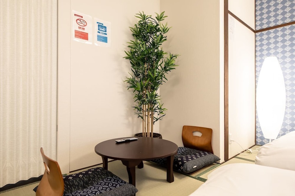 R-GUEST RESIDENCE 大阪