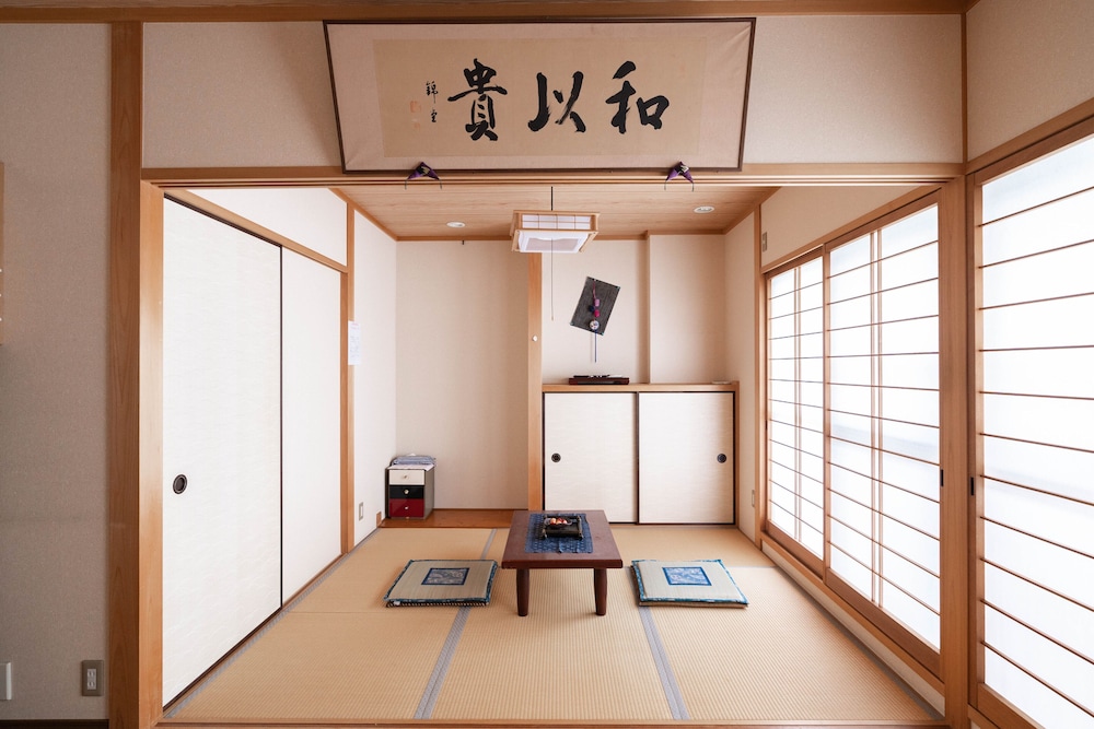 TSURUHASHI JAPANESE HOUSE 大阪