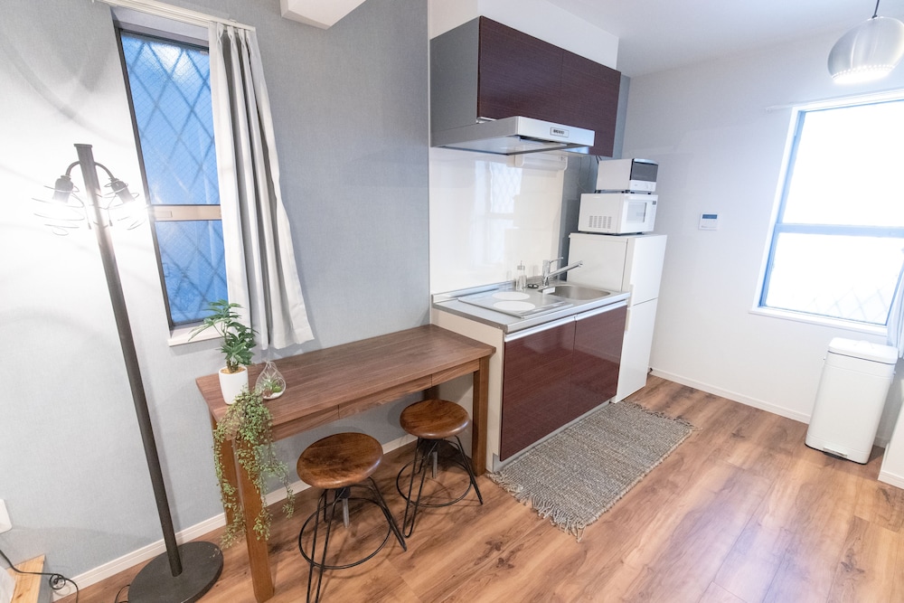 OSAKA WAYSIDE INN 大阪