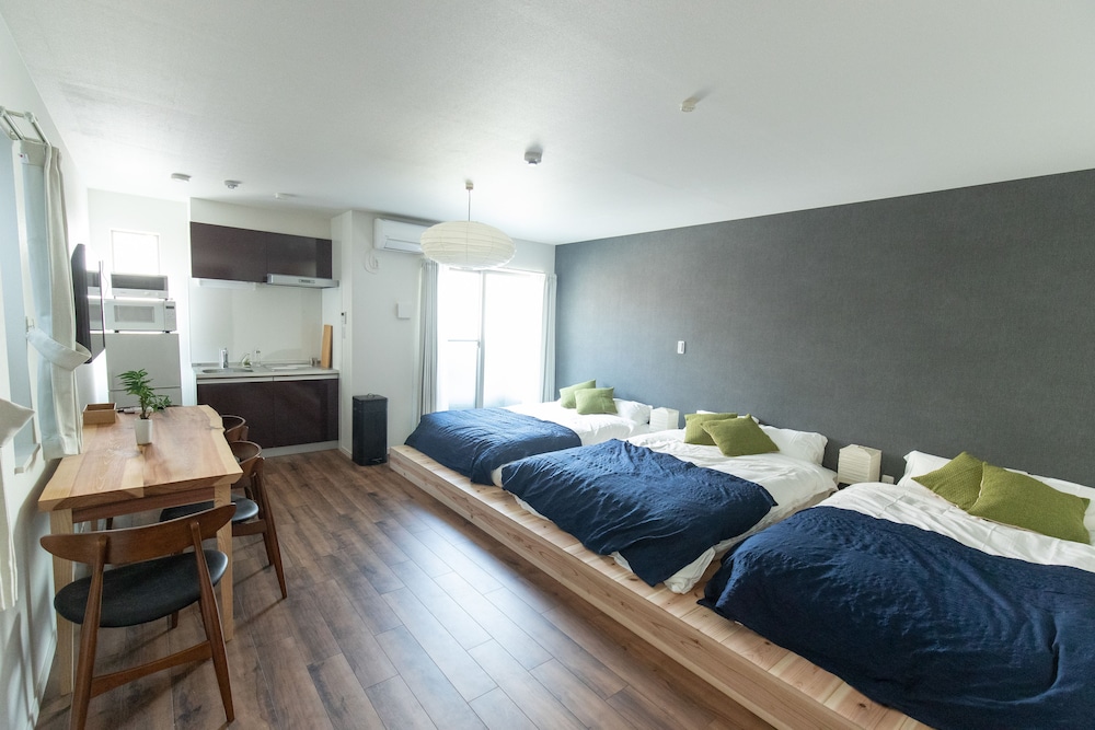 OSAKA WAYSIDE INN 大阪