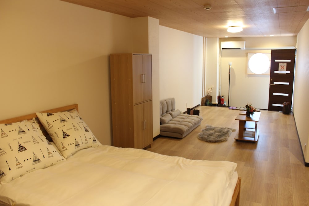 SUNRISE HOUSE OSAKA CASTLE ZD 大阪