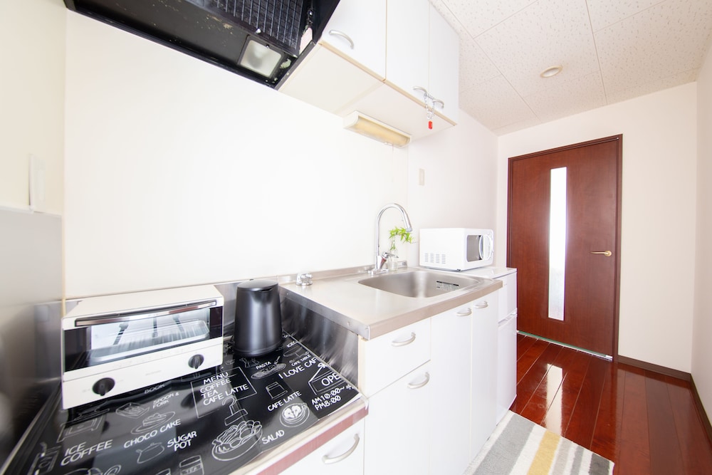 COMFORT SELF HOUSE TEN 大阪