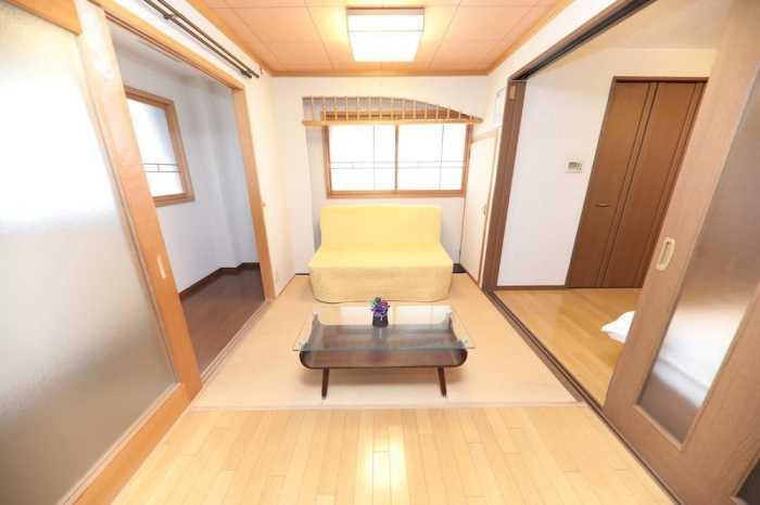 おもてなし メリー岸里 - 38-1、2、3 大阪