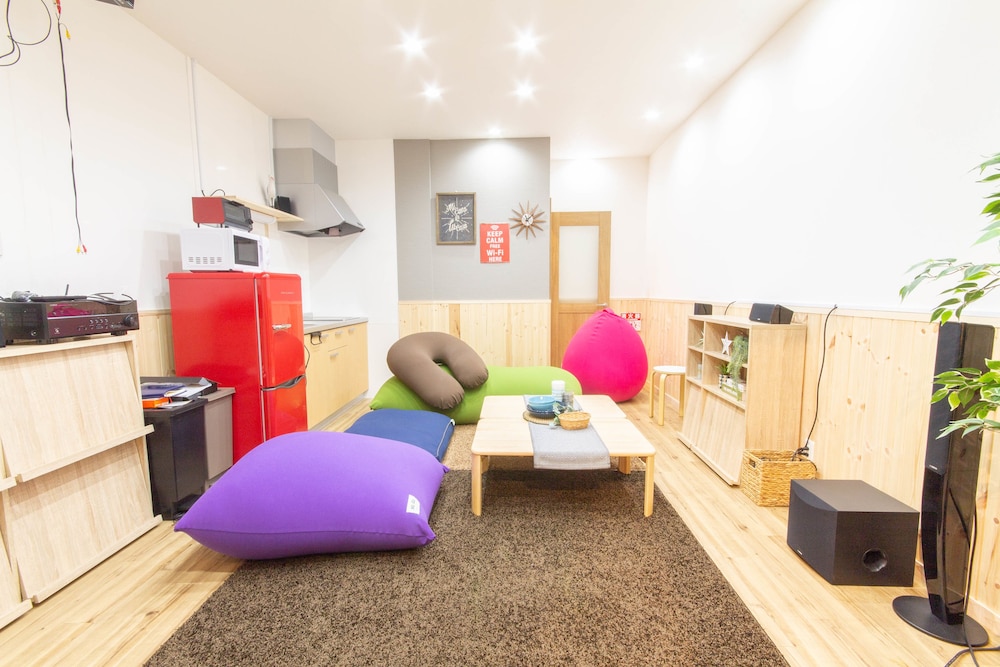 CHILL HOUSE 大阪