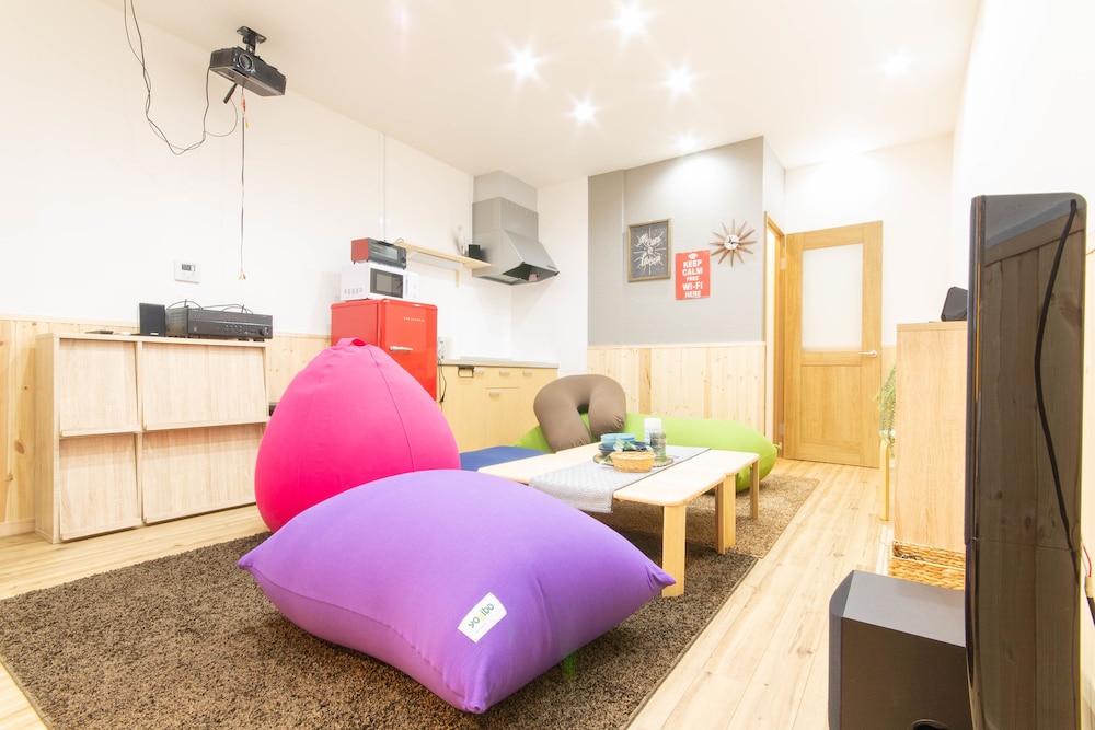 CHILL HOUSE 大阪