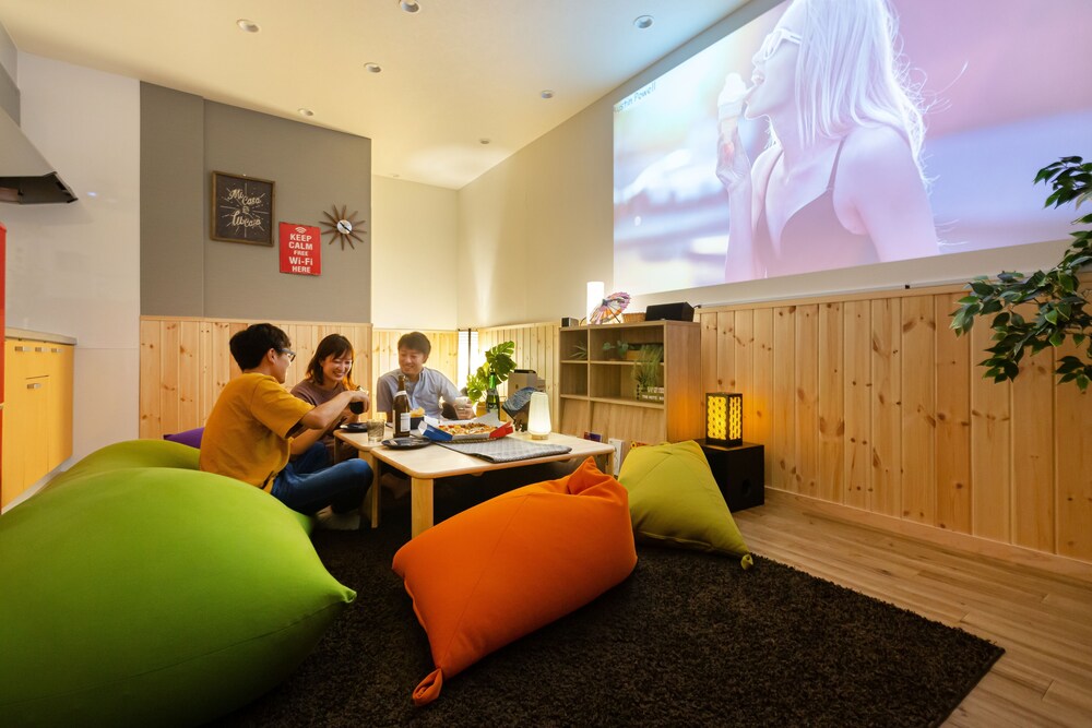CHILL HOUSE 大阪