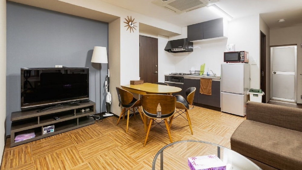 SENBONKITA TERRACE HOUSE 大阪