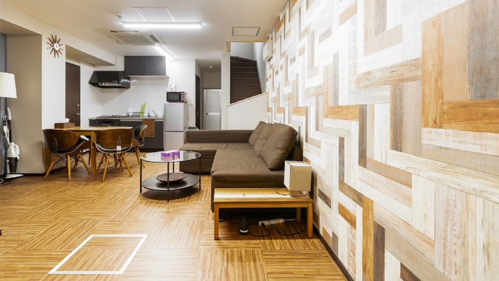 SENBONKITA TERRACE HOUSE 大阪
