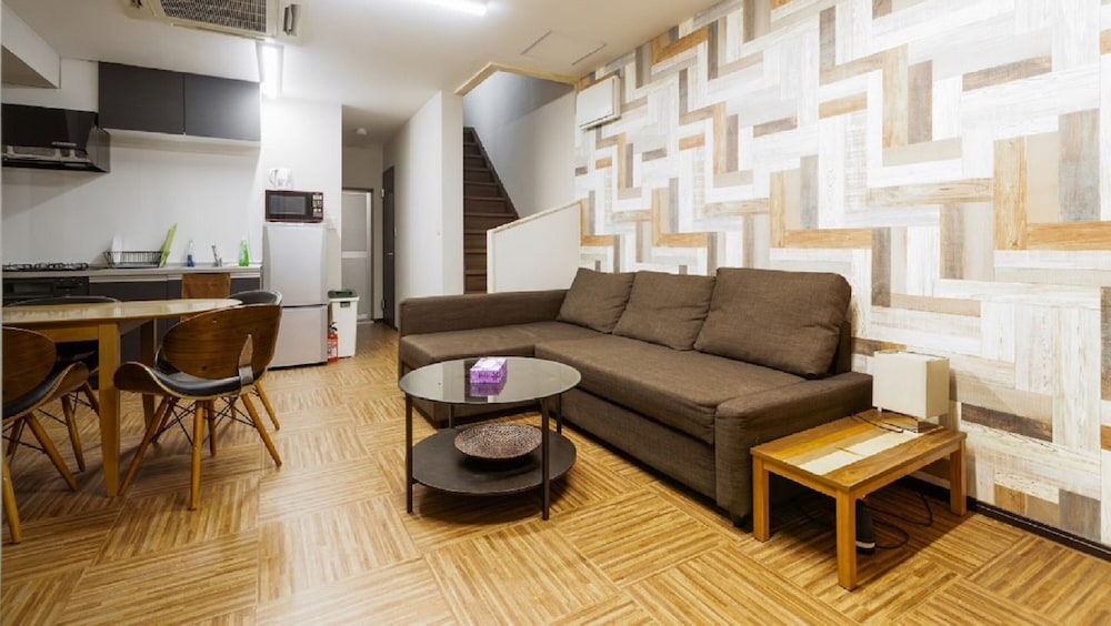 SENBONKITA TERRACE HOUSE 大阪