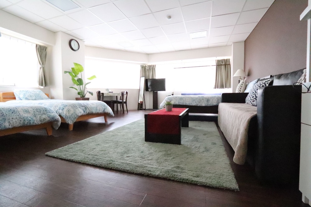 CV HOUSE 大阪