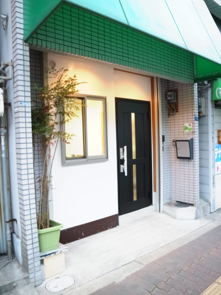 POLA INN OSAKA 大阪
