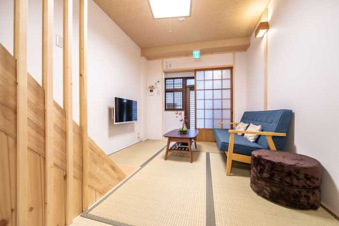 OSAKA KUROMON ICHIBA KINGYOU 大阪