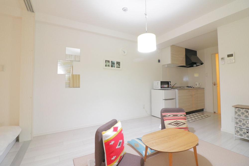 MODERN APARTMENT OSAKA DOME MAE 大阪