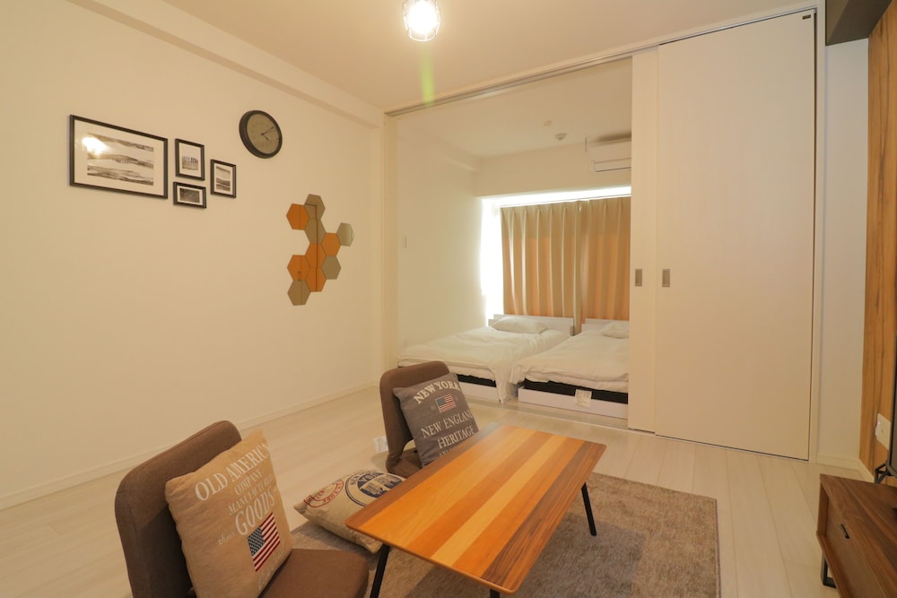 MODERN APARTMENT OSAKA DOME MAE 大阪