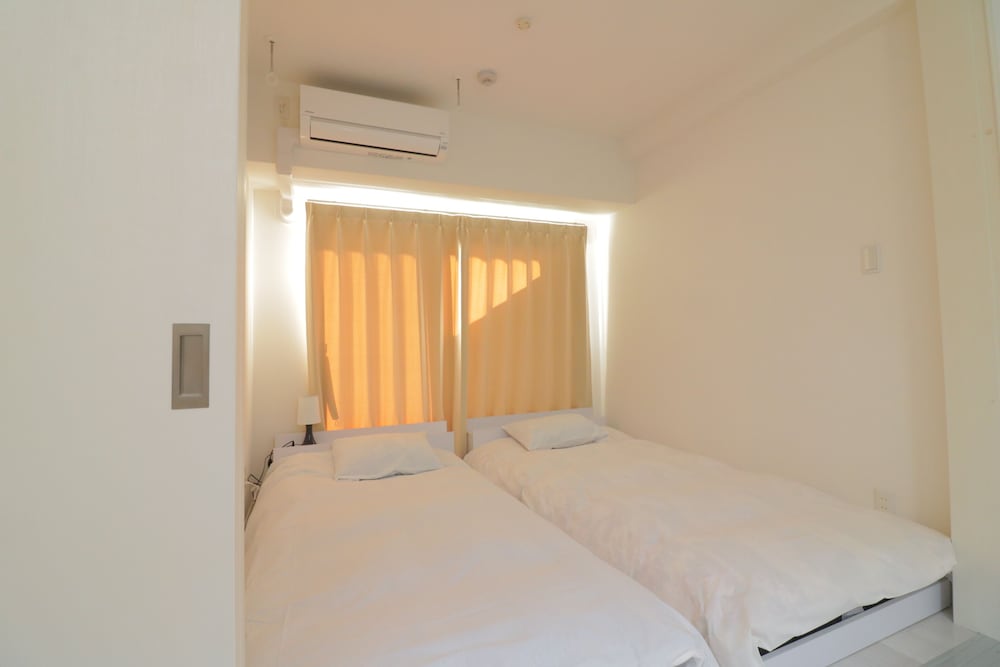 MODERN APARTMENT OSAKA DOME MAE 大阪