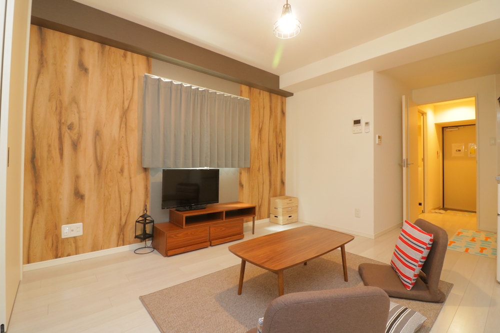 MODERN APARTMENT OSAKA DOME MAE 大阪