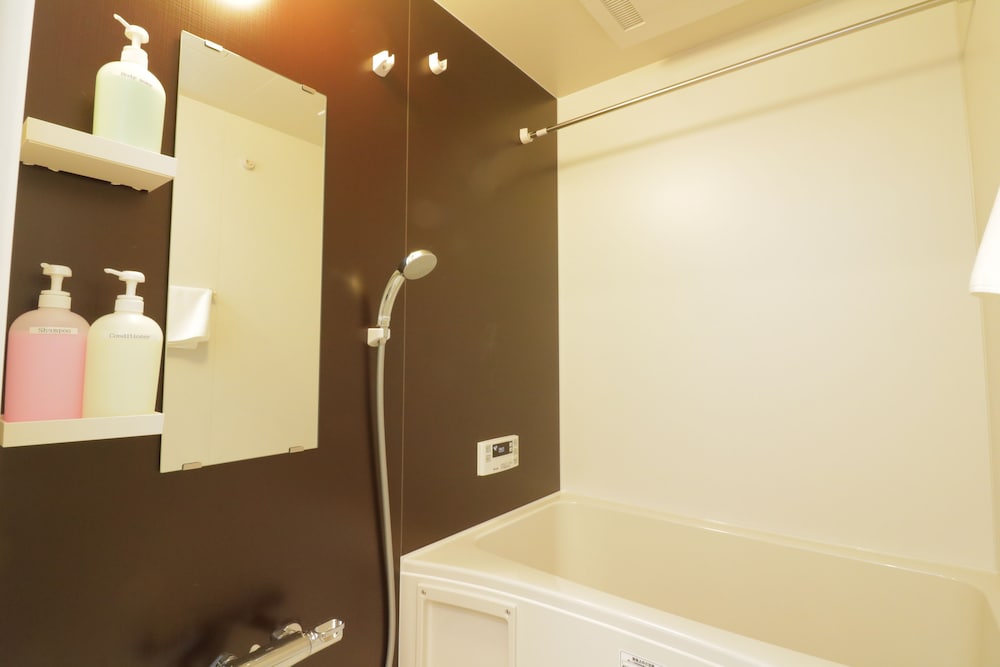 MODERN APARTMENT OSAKA DOME MAE 大阪