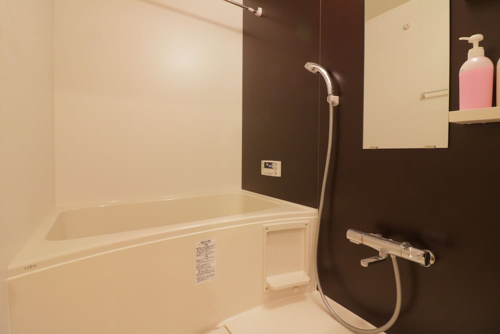 MODERN APARTMENT OSAKA DOME MAE 大阪