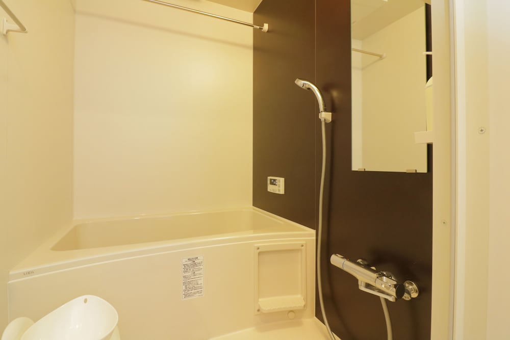 MODERN APARTMENT OSAKA DOME MAE 大阪