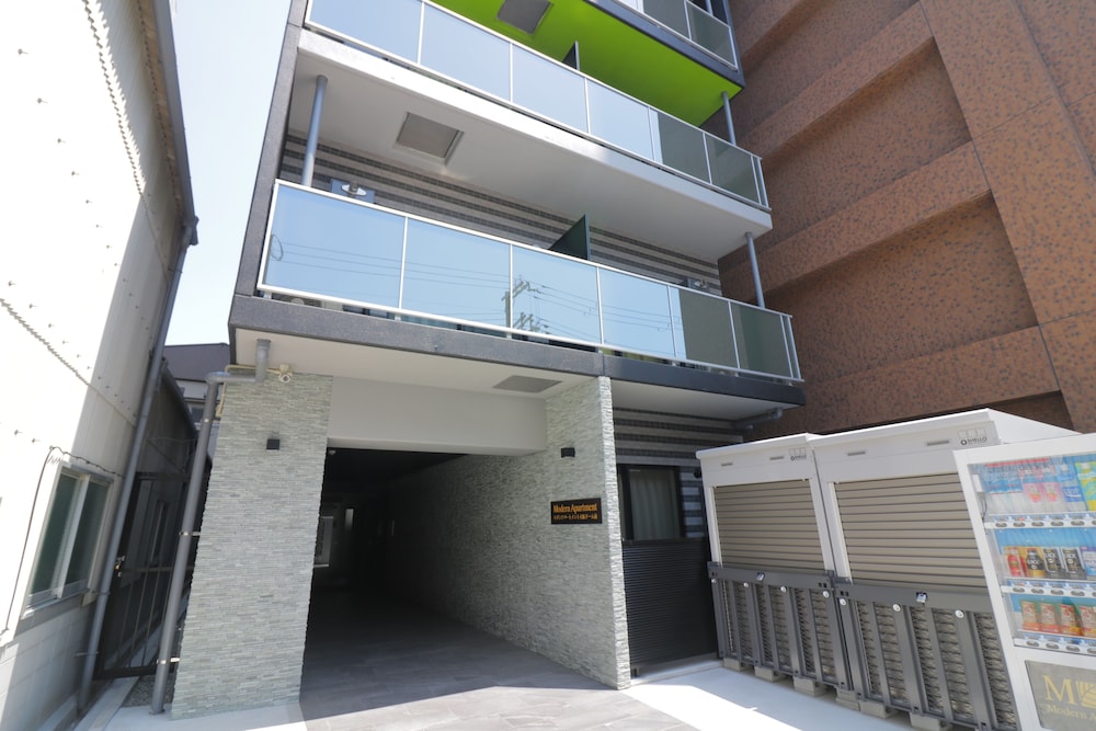 MODERN APARTMENT OSAKA DOME MAE 大阪