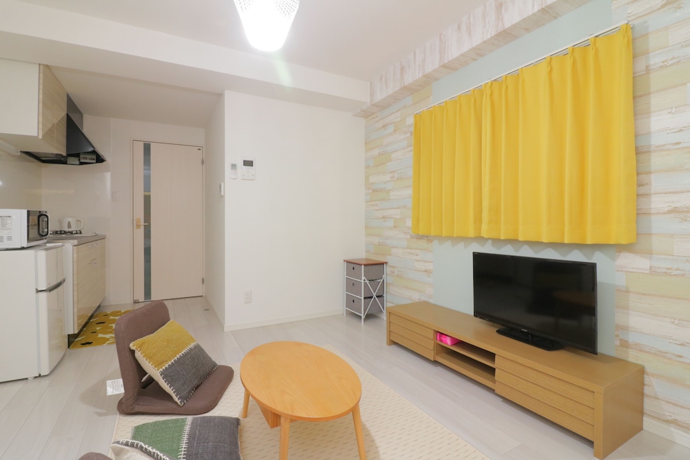 MODERN APARTMENT OSAKA DOME MAE 大阪