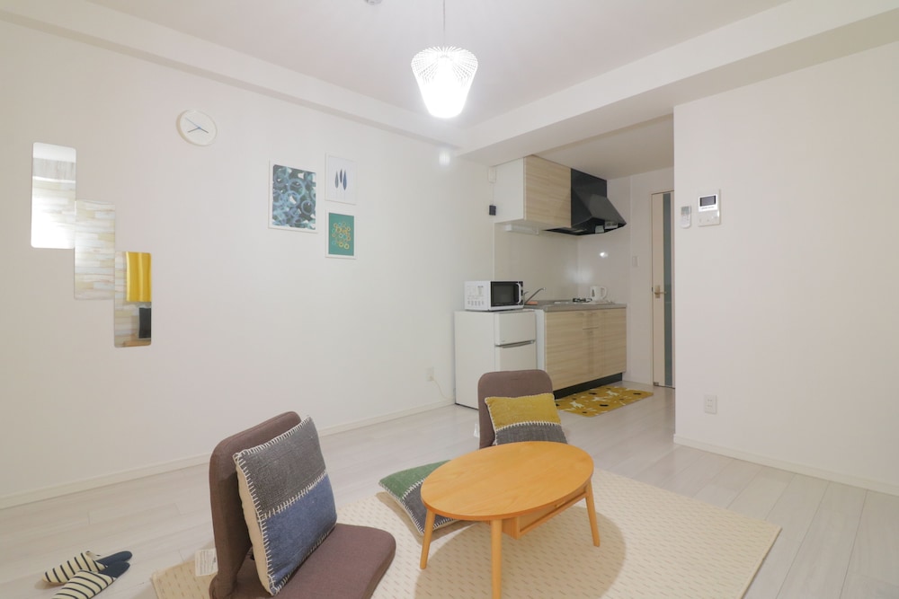 MODERN APARTMENT OSAKA DOME MAE 大阪