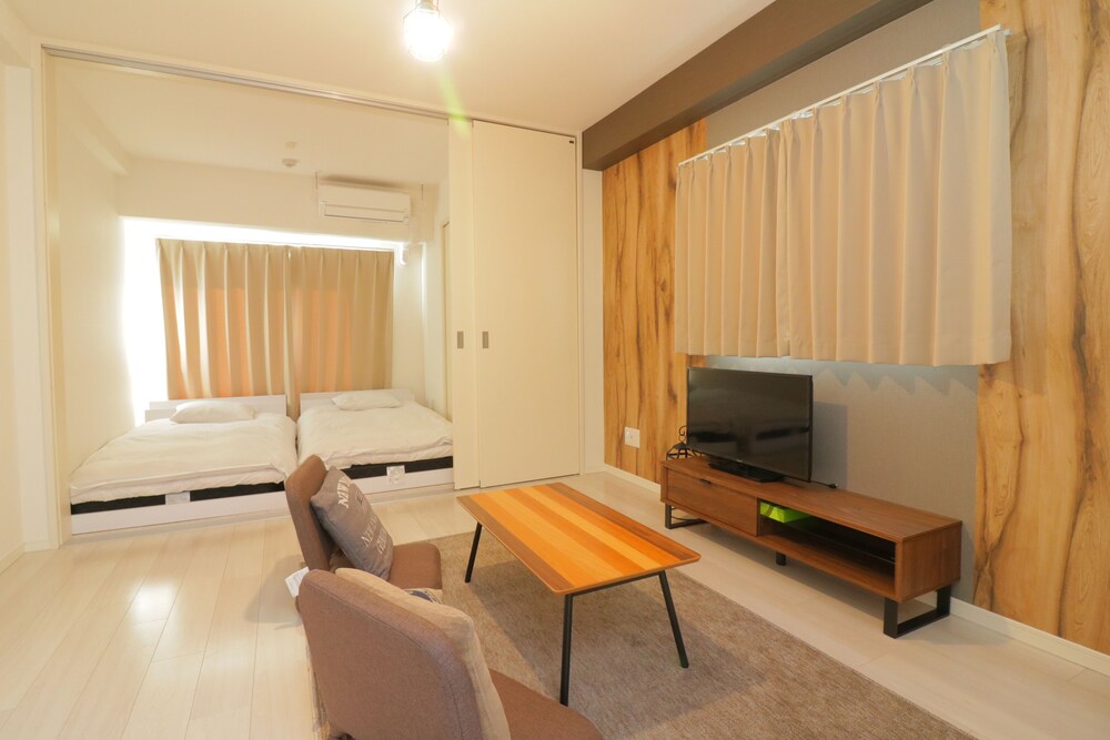 MODERN APARTMENT OSAKA DOME MAE 大阪