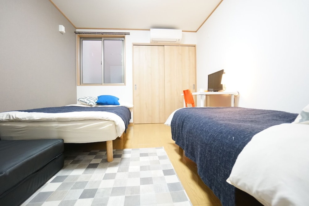 TERRY'S APARTMENT NAMBA SOUTH V C01B 大阪