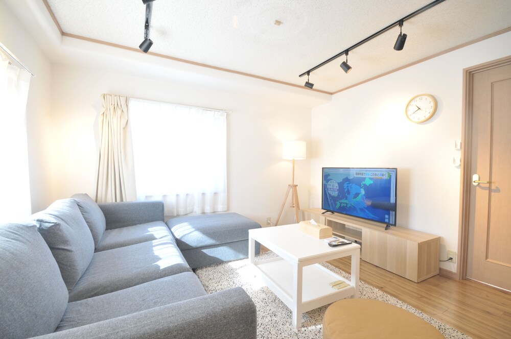 CONDOMINIUM HOUSE TEN-ROKU 大阪