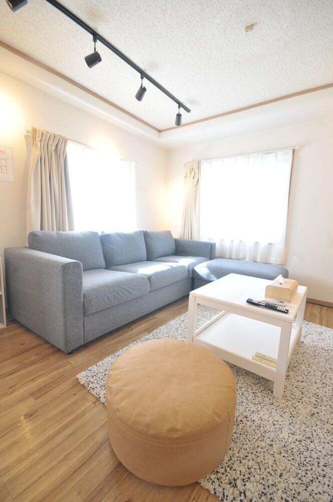 CONDOMINIUM HOUSE TEN-ROKU 大阪