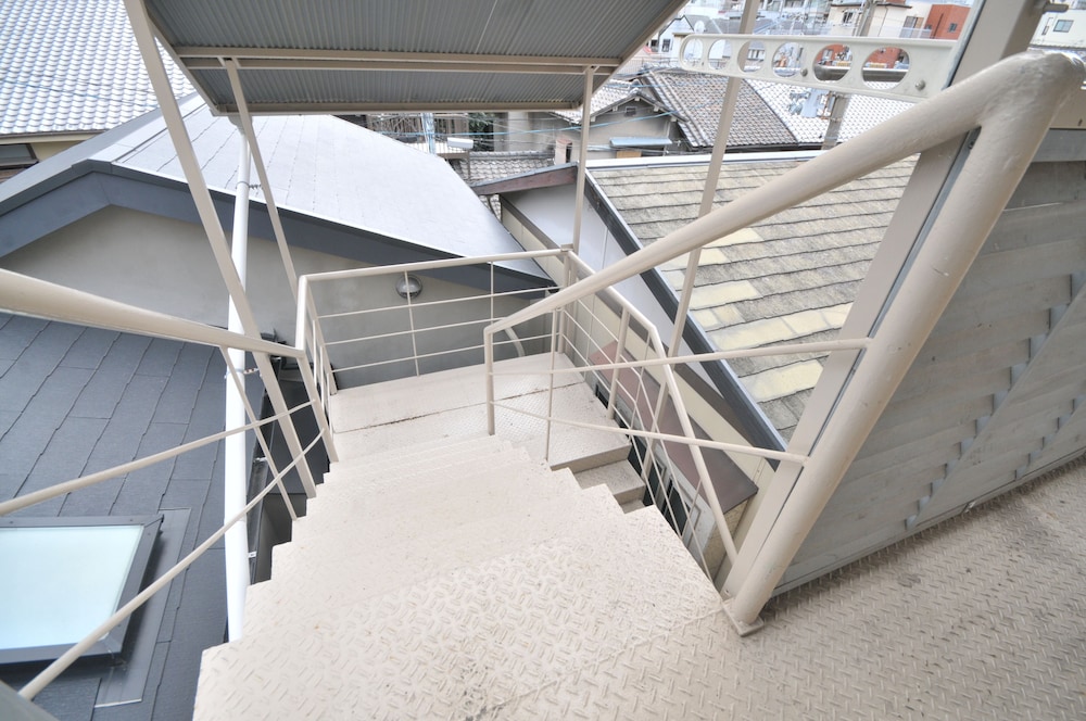 CONDOMINIUM HOUSE TEN-ROKU 大阪